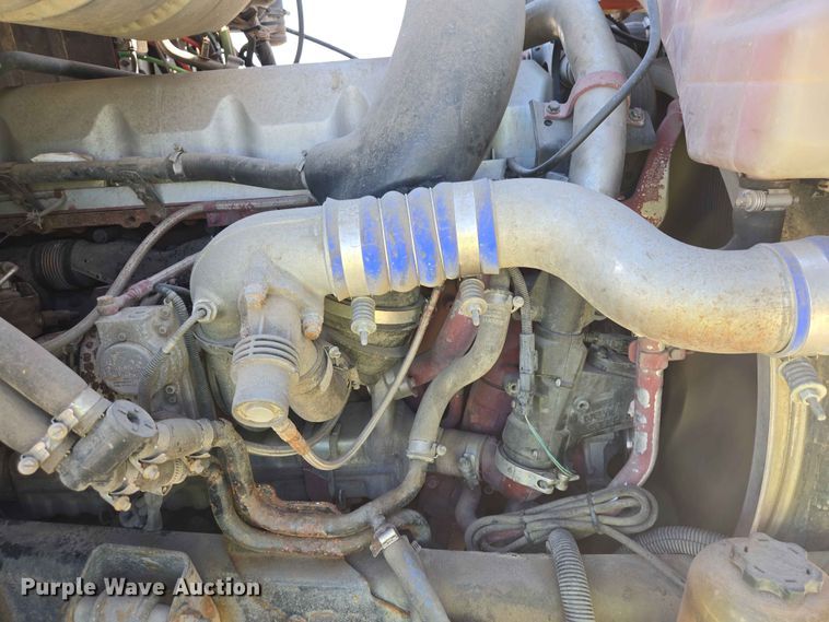 image for item DP8928 2012 Mack CXU613 semi truck