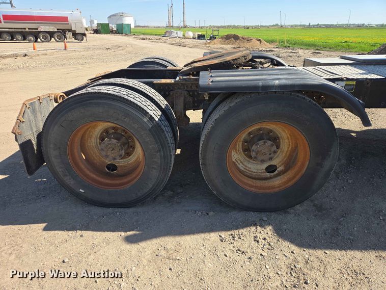 image for item DP8928 2012 Mack CXU613 semi truck