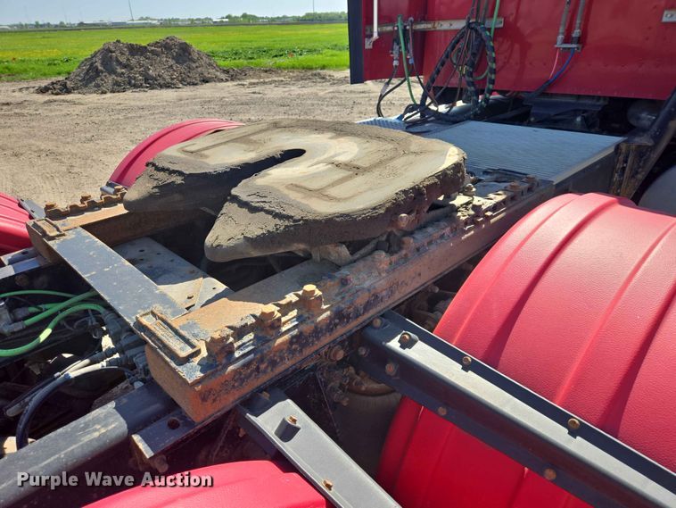 image for item DP8929 2007 International 9400i semi truck