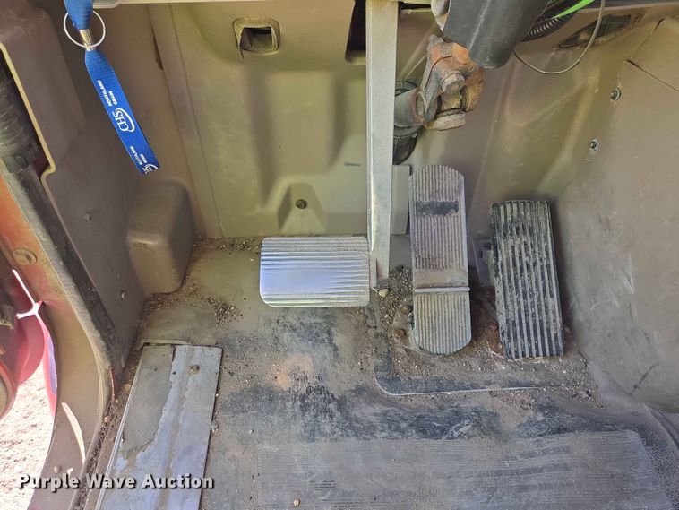 image for item DP8929 2007 International 9400i semi truck