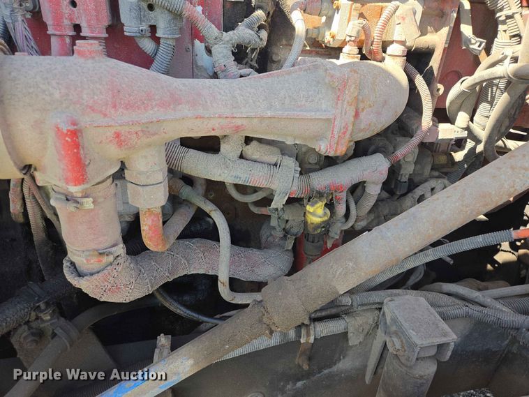 image for item DP8929 2007 International 9400i semi truck