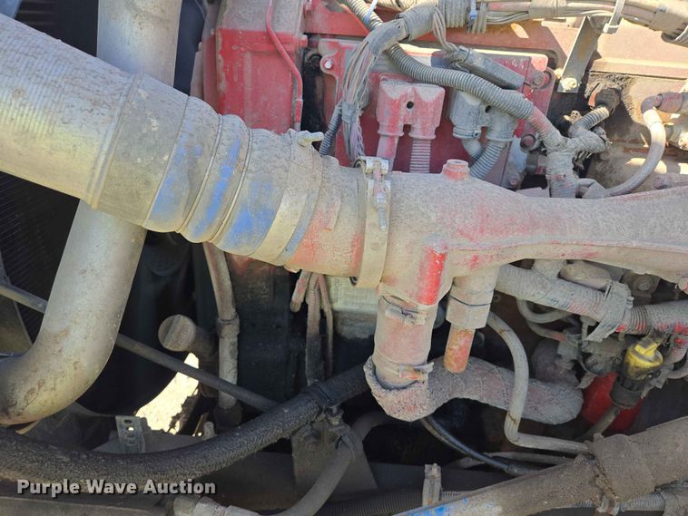 image for item DP8929 2007 International 9400i semi truck
