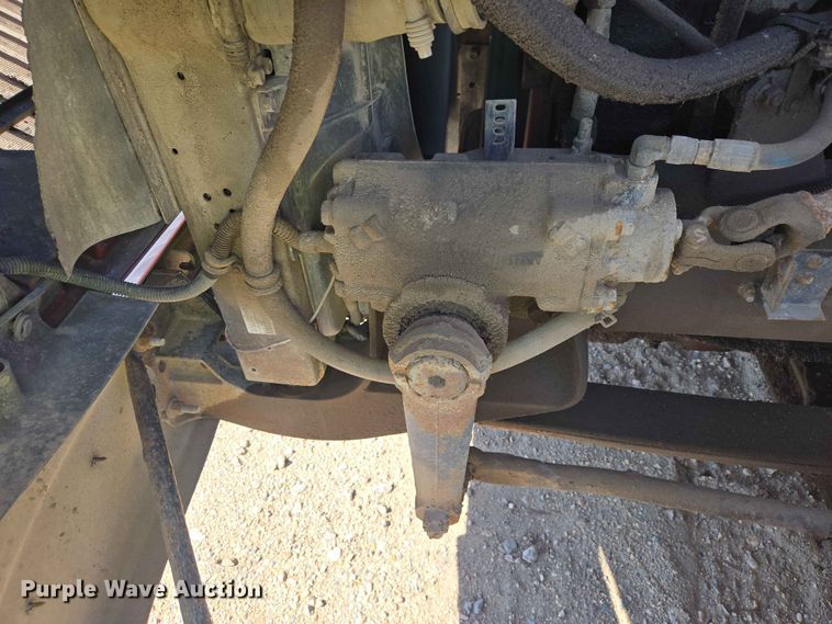 image for item DP8929 2007 International 9400i semi truck