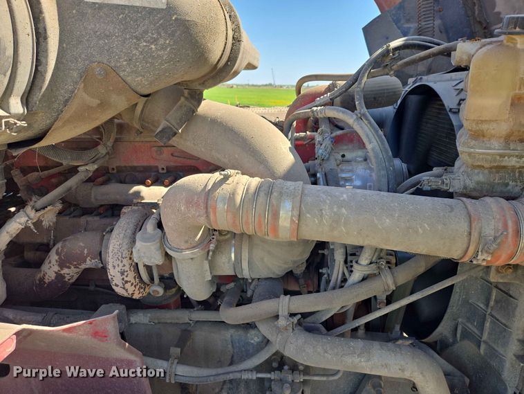 image for item DP8929 2007 International 9400i semi truck