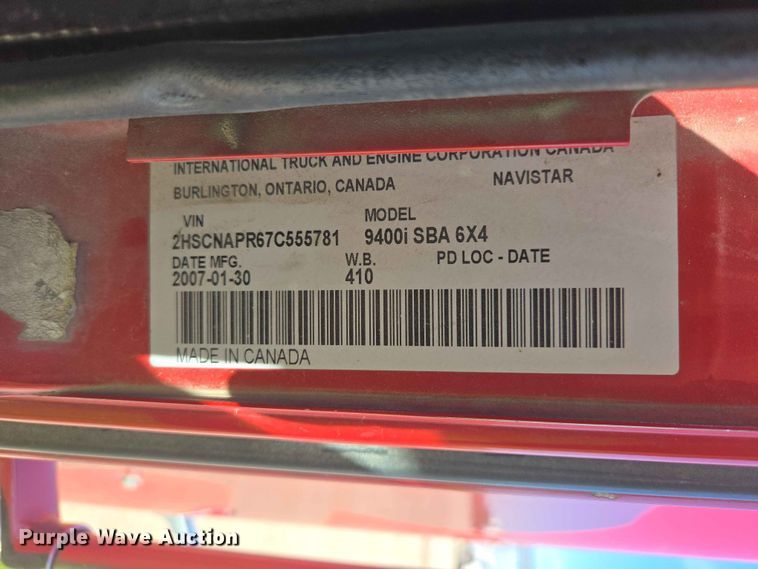 image for item DP8929 2007 International 9400i semi truck