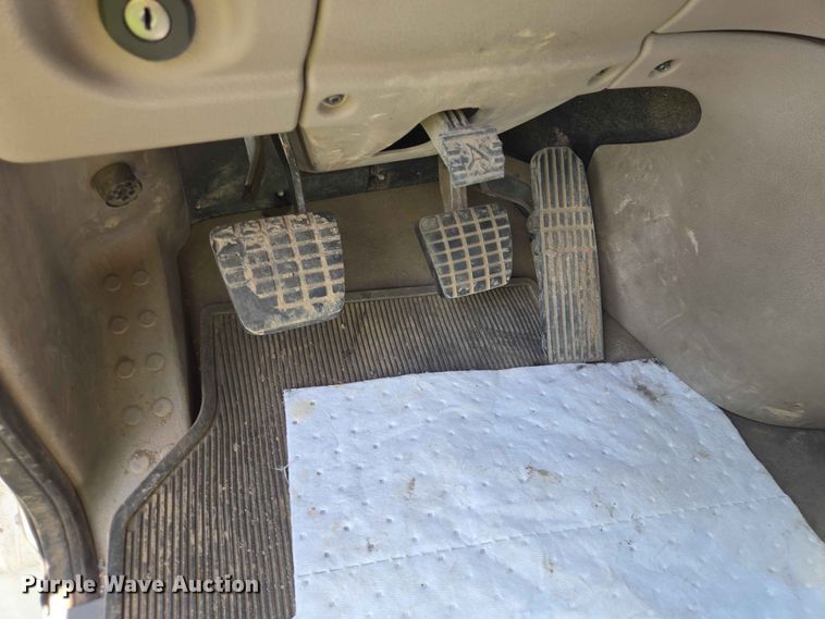 image for item DP8931 2015 Freightliner Cascadia semi truck