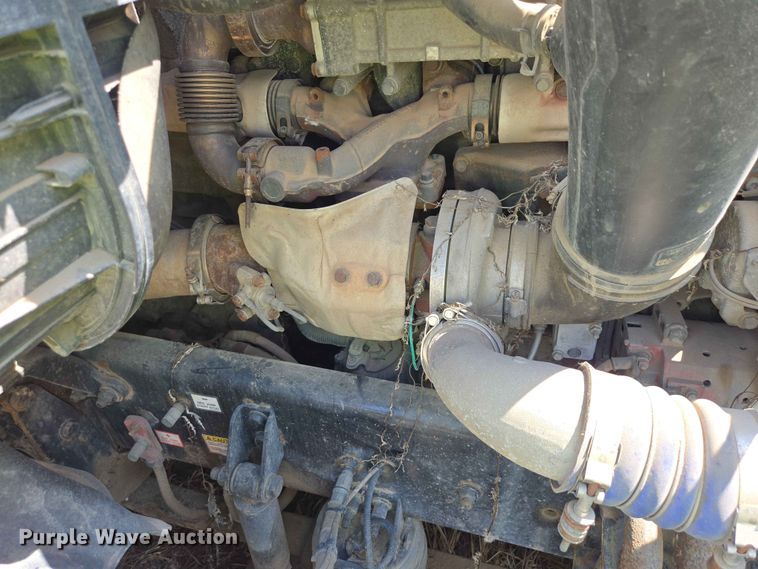 image for item DP8931 2015 Freightliner Cascadia semi truck