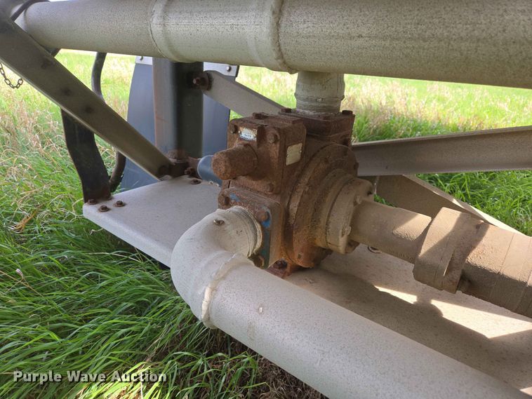 image for item DP8932 2005 Beall BAST-115-4-SB tank trailer