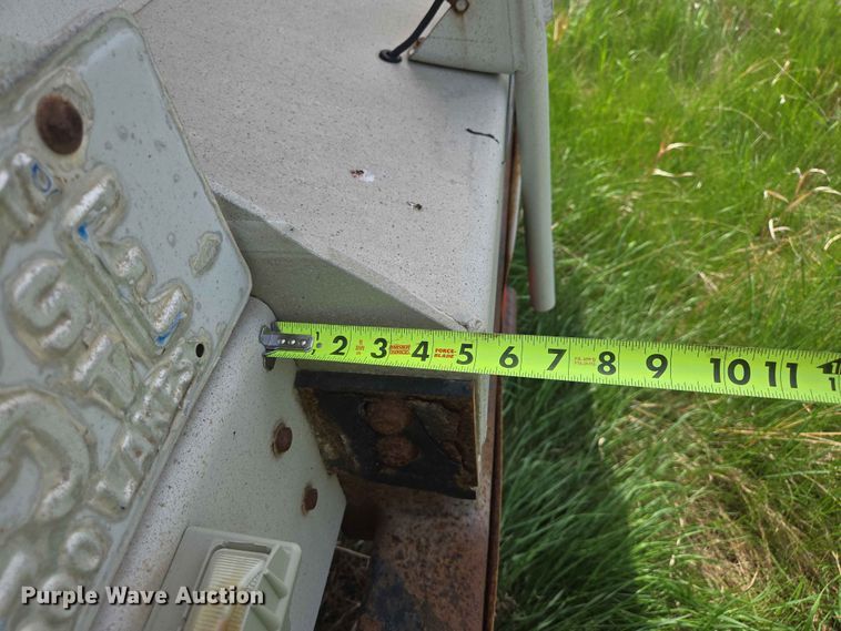 image for item DP8932 2005 Beall BAST-115-4-SB tank trailer
