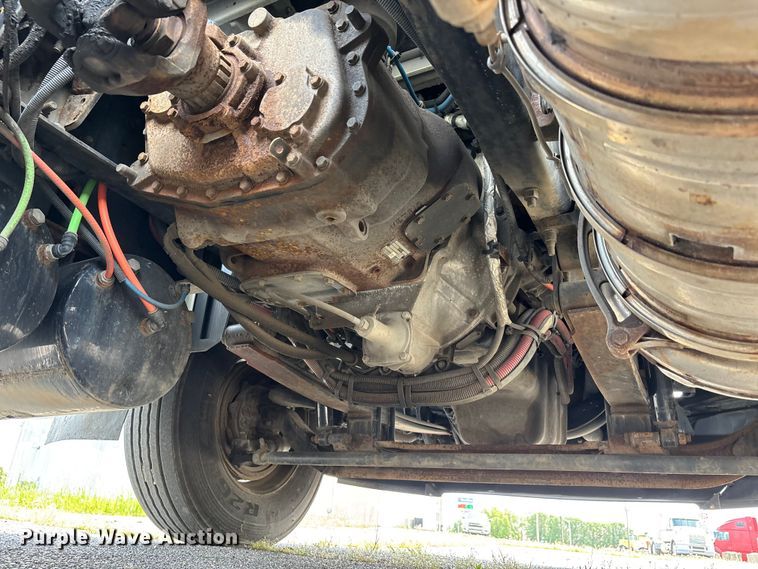 image for item DV4348 2018 International RH613 semi truck