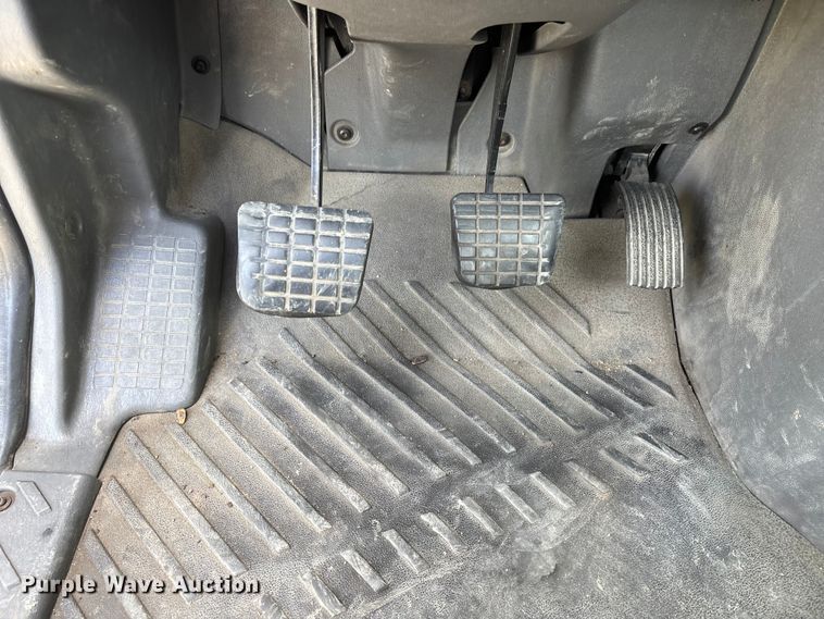 image for item DV4348 2018 International RH613 semi truck