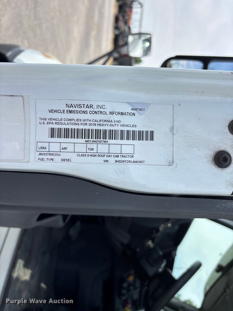 image for item DV4348 2018 International RH613 semi truck
