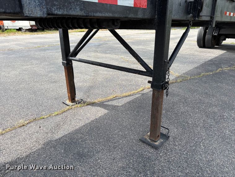 image for item DV4352 2014 Northern live bottom trailer