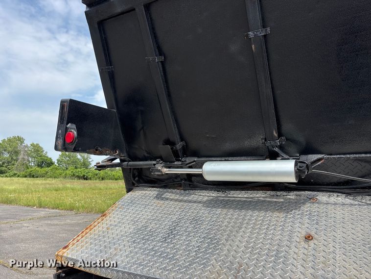 image for item DV4352 2014 Northern live bottom trailer