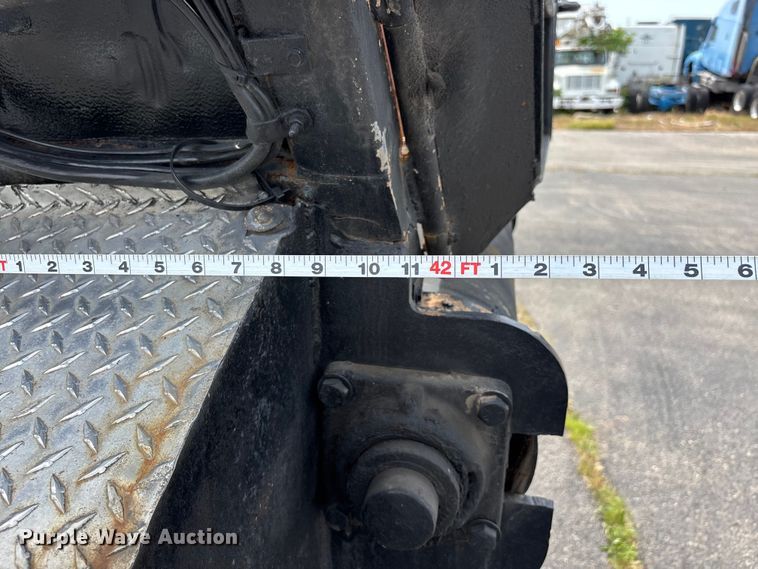 image for item DV4352 2014 Northern live bottom trailer