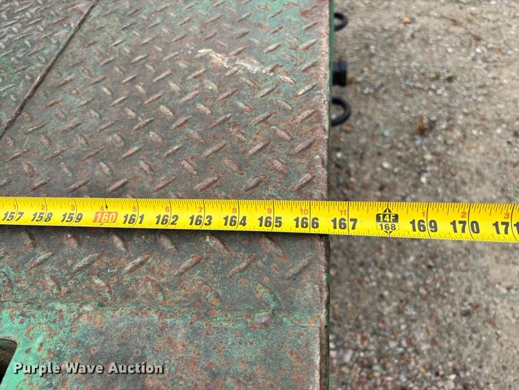 image for item DV4362 2002 International 4300 flatbed truck