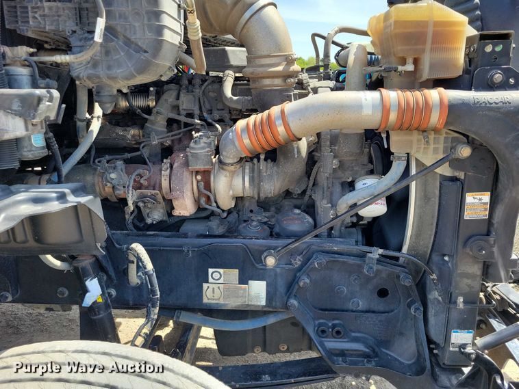 image for item DZ7139 2018 Kenworth T680 semi truck