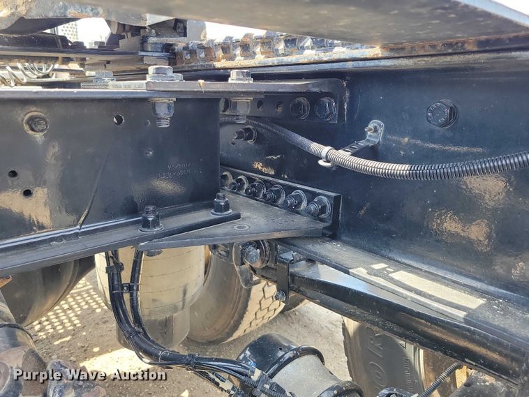 image for item DZ7139 2018 Kenworth T680 semi truck