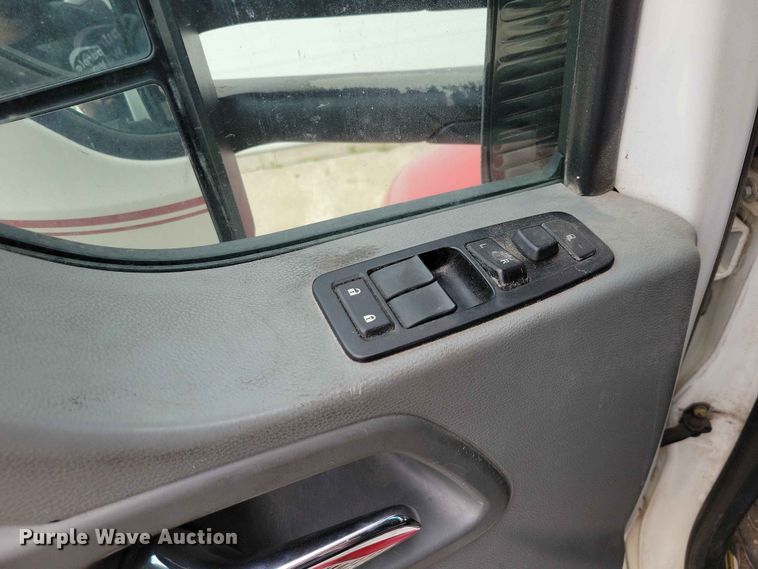 image for item DZ7176 2016 Kenworth T680 semi truck
