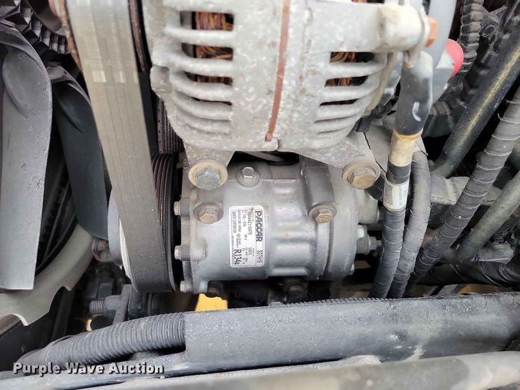 image for item DZ7176 2016 Kenworth T680 semi truck