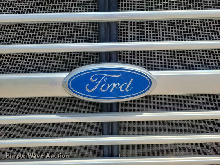 image for item DZ7205 1996 Ford LNT9000 semi truck