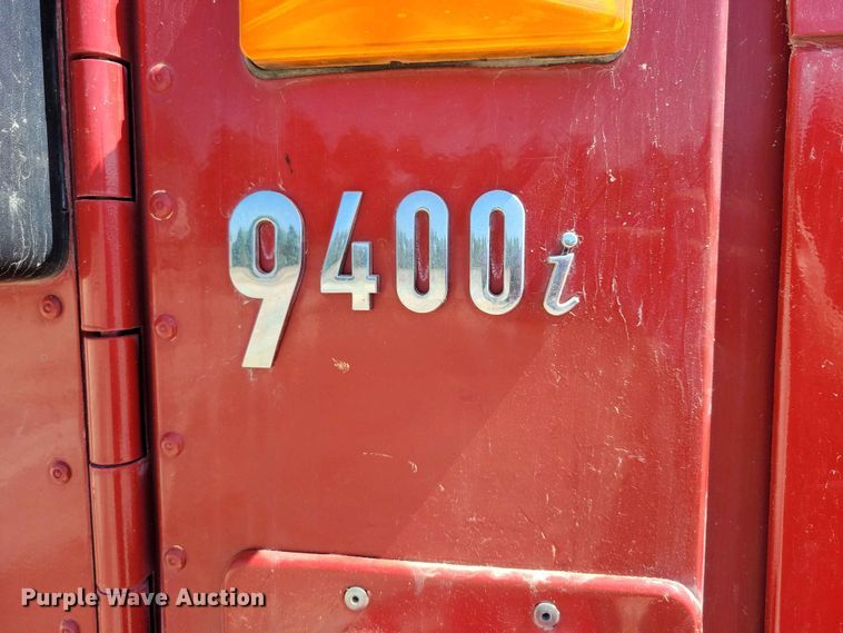 image for item DZ7269 2002 International  9400i semi truck