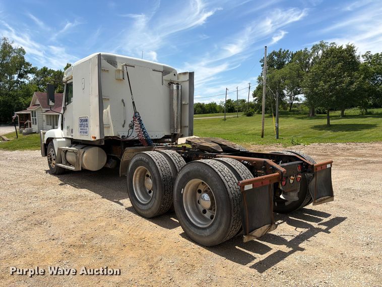 image for item EA4922 2002 Freightliner CST120 semi truck