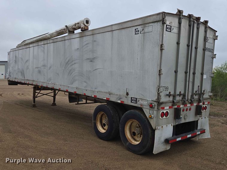 image for item EB1470 1999 CEI Pacer AT65 feed delivery trailer