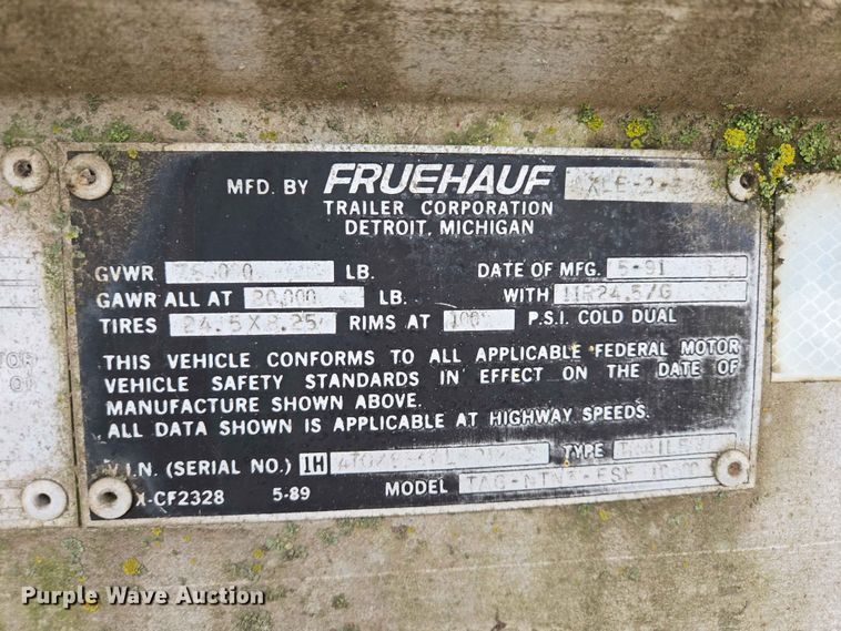 image for item EB1471 1991 Fruehauf TAG-NTN3-ESF 10500 tank trailer