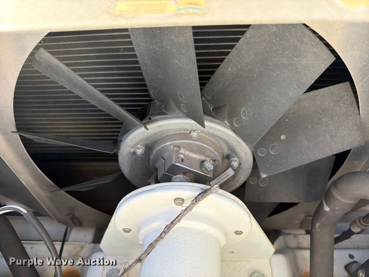 image for item ED5150 2016 International DuraStar 4300 refrigerated truck