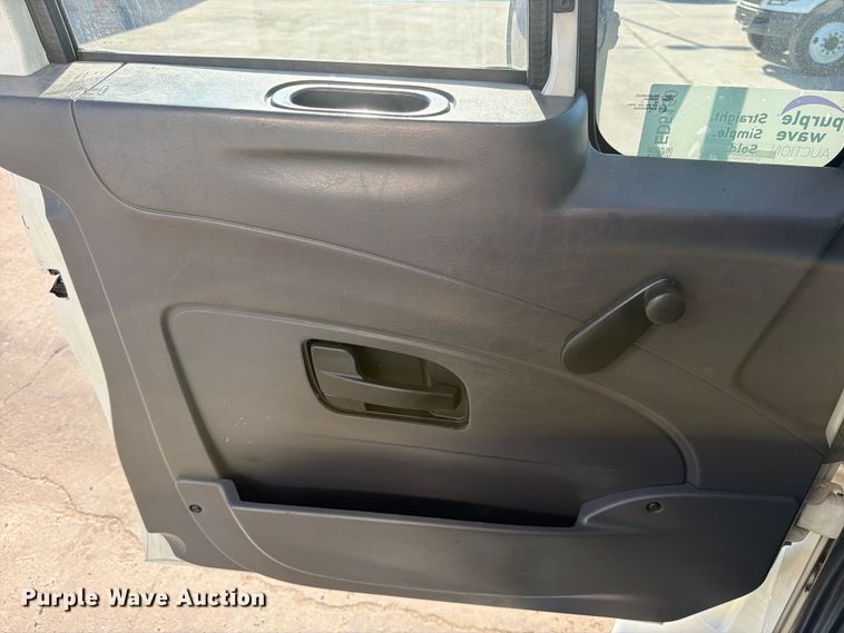 image for item ED5150 2016 International DuraStar 4300 refrigerated truck