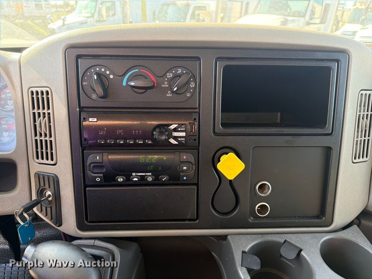 image for item ED5150 2016 International DuraStar 4300 refrigerated truck
