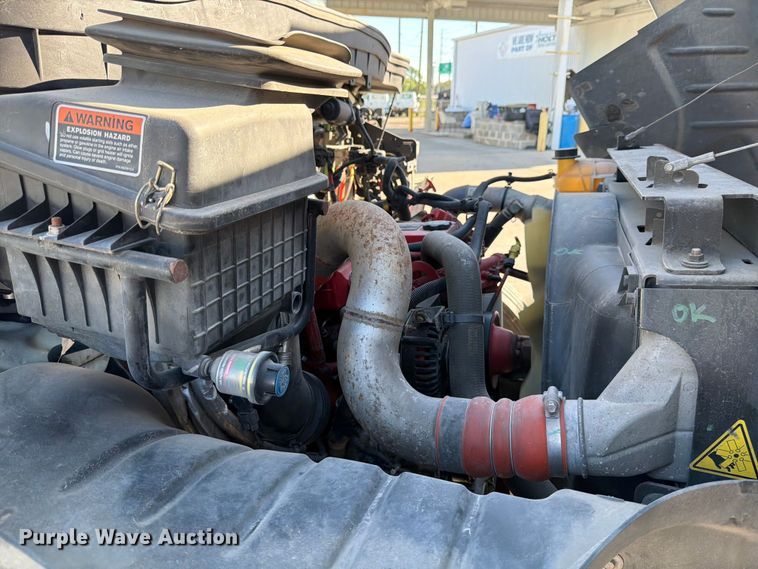 image for item ED5150 2016 International DuraStar 4300 refrigerated truck
