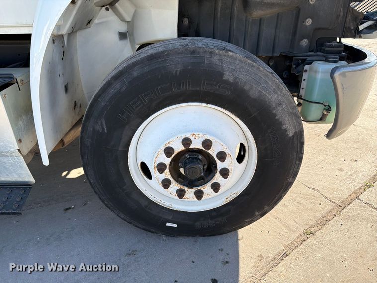 image for item ED5150 2016 International DuraStar 4300 refrigerated truck
