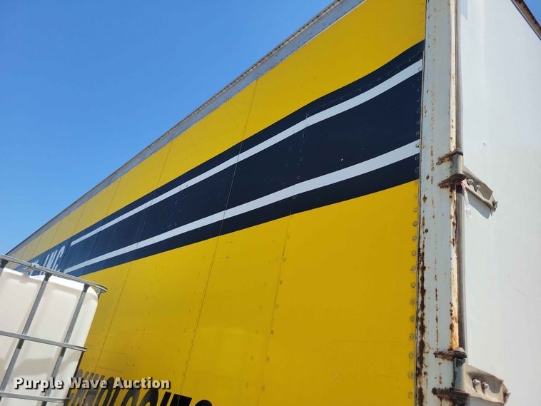 image for item EE1050 1996 Utility  VS2DC dry van trailer