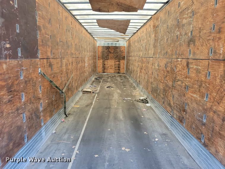image for item EE1050 1996 Utility  VS2DC dry van trailer