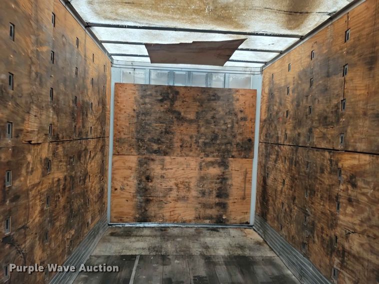 image for item EE1050 1996 Utility  VS2DC dry van trailer