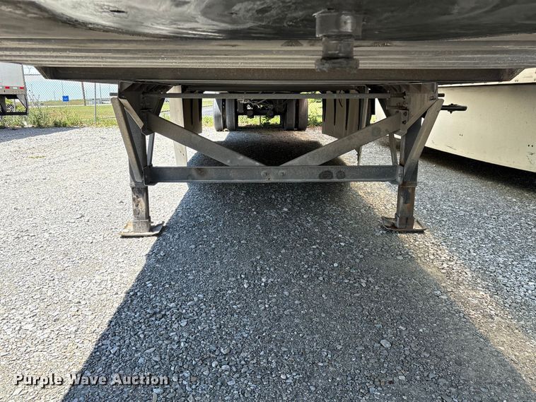 image for item EF1161 2013 Vanguard National dry van trailer