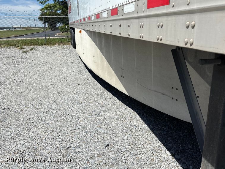 image for item EF1161 2013 Vanguard National dry van trailer