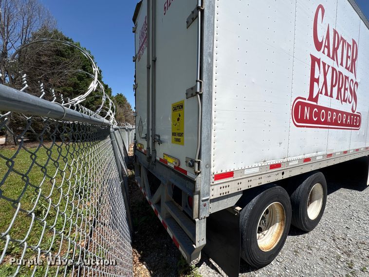 image for item EF1161 2013 Vanguard National dry van trailer