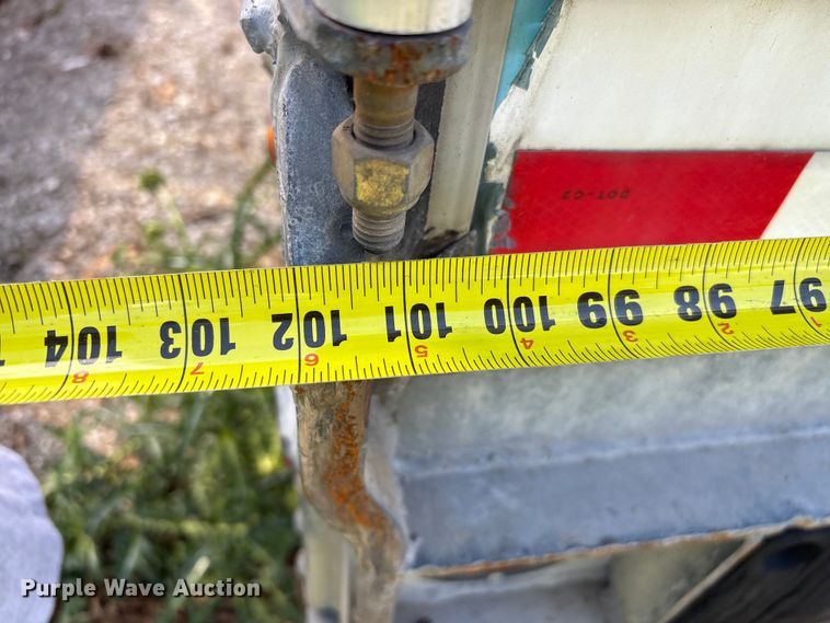 image for item EF1161 2013 Vanguard National dry van trailer