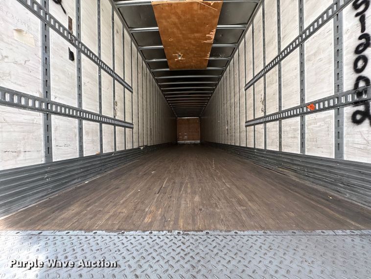 image for item EF1161 2013 Vanguard National dry van trailer