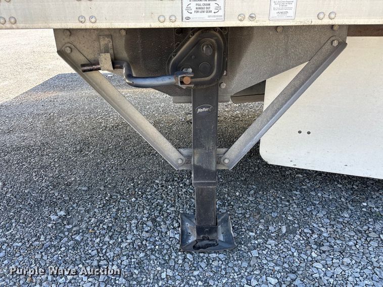image for item EF1162 2017 Vanguard National dry van trailer