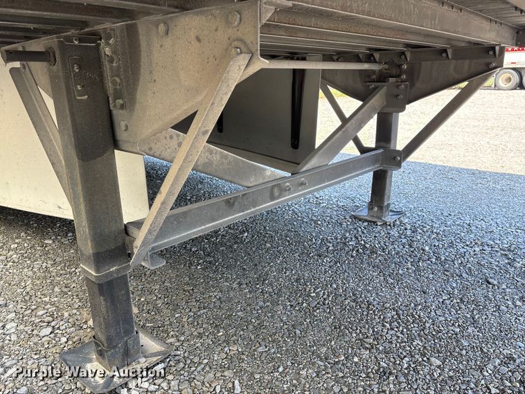 image for item EF1162 2017 Vanguard National dry van trailer