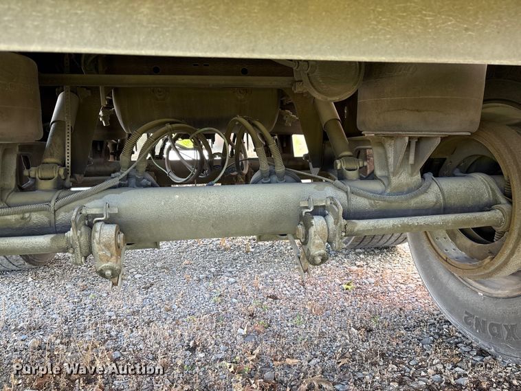 image for item EF1162 2017 Vanguard National dry van trailer