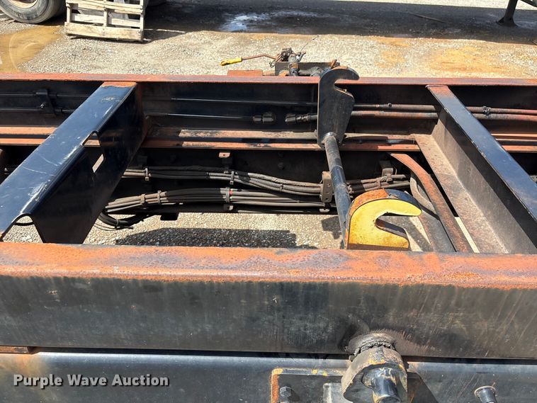 image for item EF1164 2018 Freightliner Business Class M2 chassis lift truck