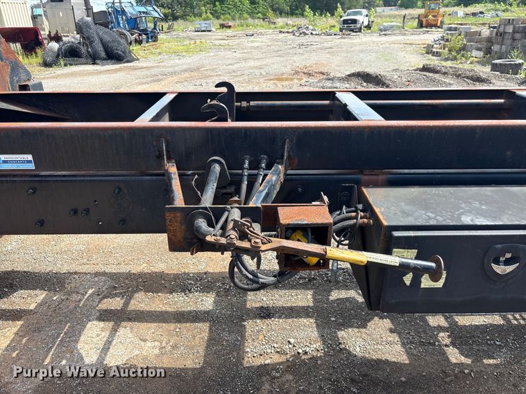 image for item EF1164 2018 Freightliner Business Class M2 chassis lift truck