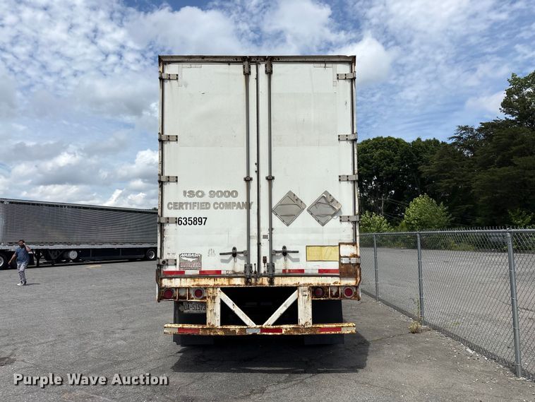 image for item EF1218 2005 Wabash dry van trailer