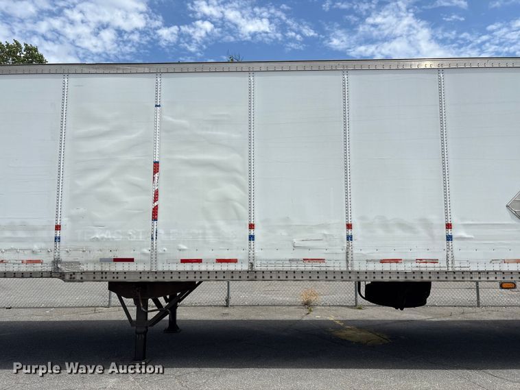 image for item EF1218 2005 Wabash dry van trailer