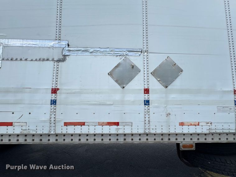 image for item EF1218 2005 Wabash dry van trailer